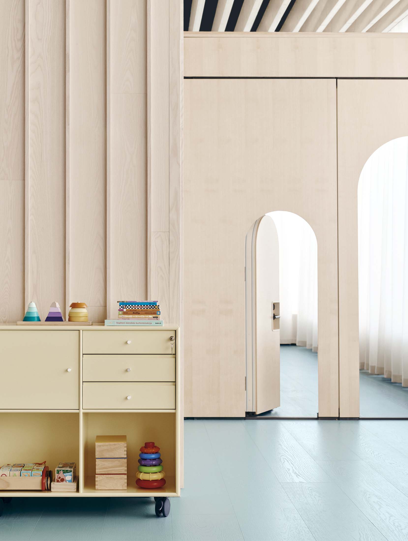 New Nordic School by the Sea doors and storage for toys